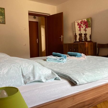 Apartment And Garden House Among The Mountains Podbrdo Extérieur photo